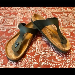 Birkenstocks Gizeh Style Size 37 / Size 7